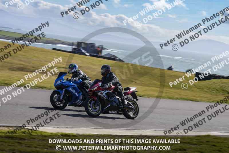 anglesey no limits trackday;anglesey photographs;anglesey trackday photographs;enduro digital images;event digital images;eventdigitalimages;no limits trackdays;peter wileman photography;racing digital images;trac mon;trackday digital images;trackday photos;ty croes